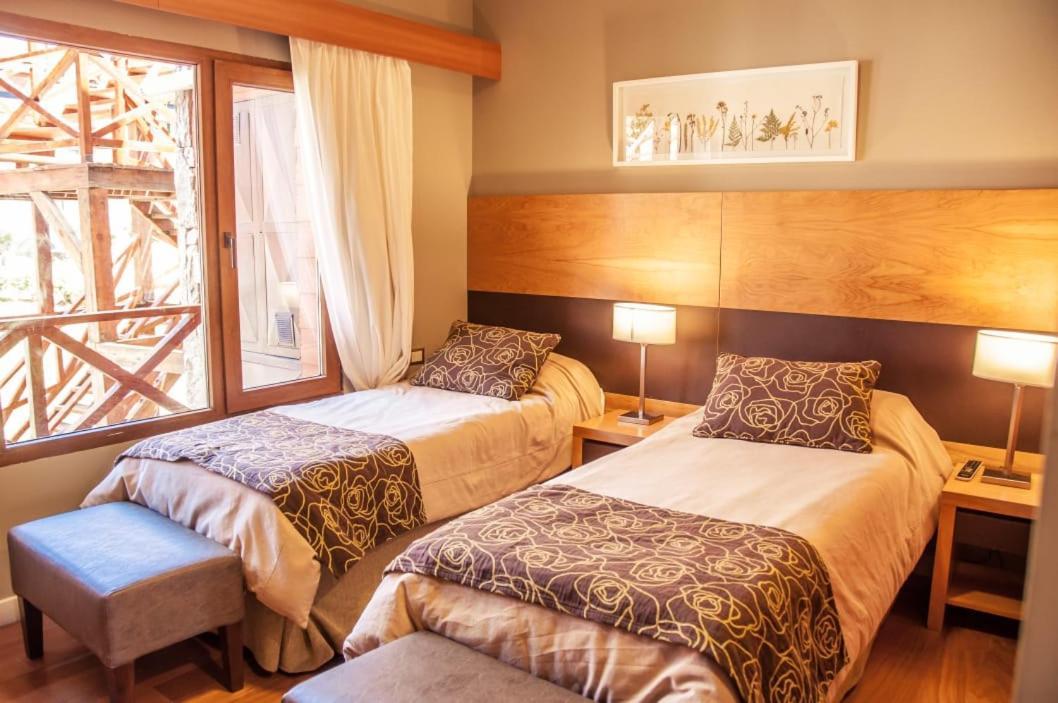 Los Robles Apart & Spa Сан-Карлос-де-Барилоче Экстерьер фото